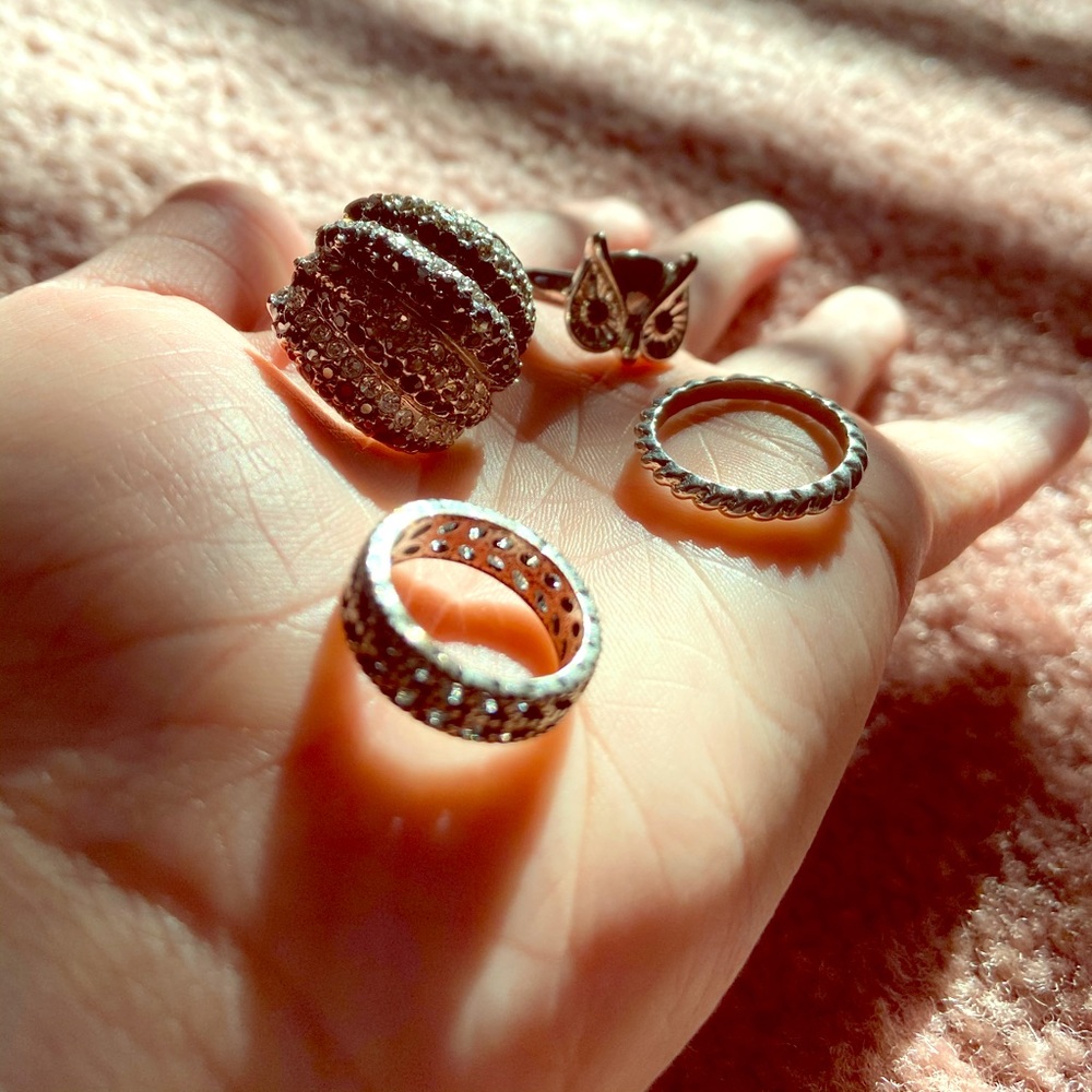 4 Stylish Rings